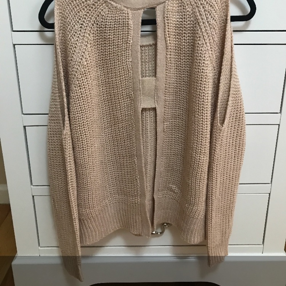 Sweater - Picture 2 of 4